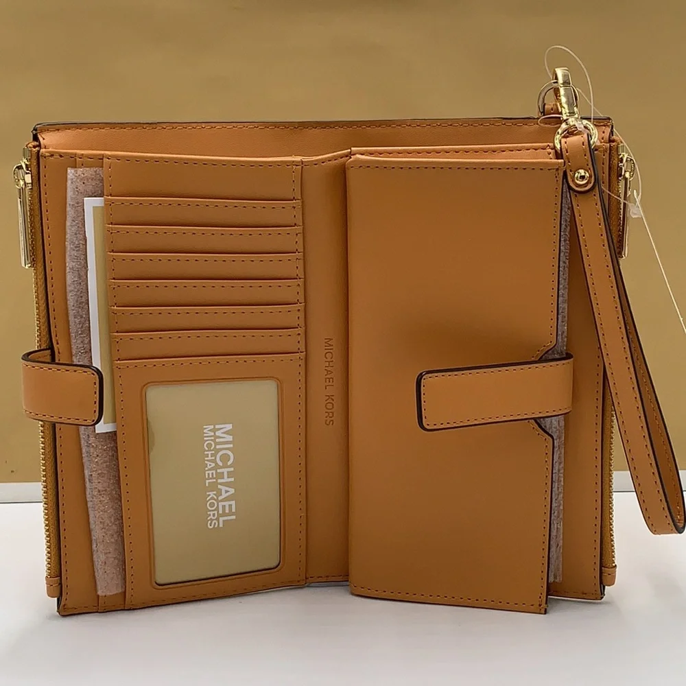 MICHAEL KORS
CIDER MULTI
LG DOUBLE ZIP WRISTLET 
Crocodile Leather Snakeskin - Picture 11 of 14